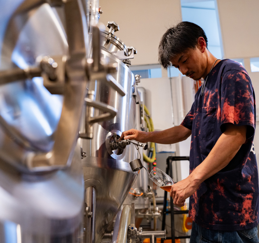 小国の素材が結ぶ可能性を探って